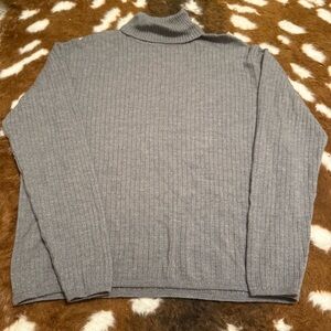 jf j.ferrar Women's Gray Turtleneck Sweater